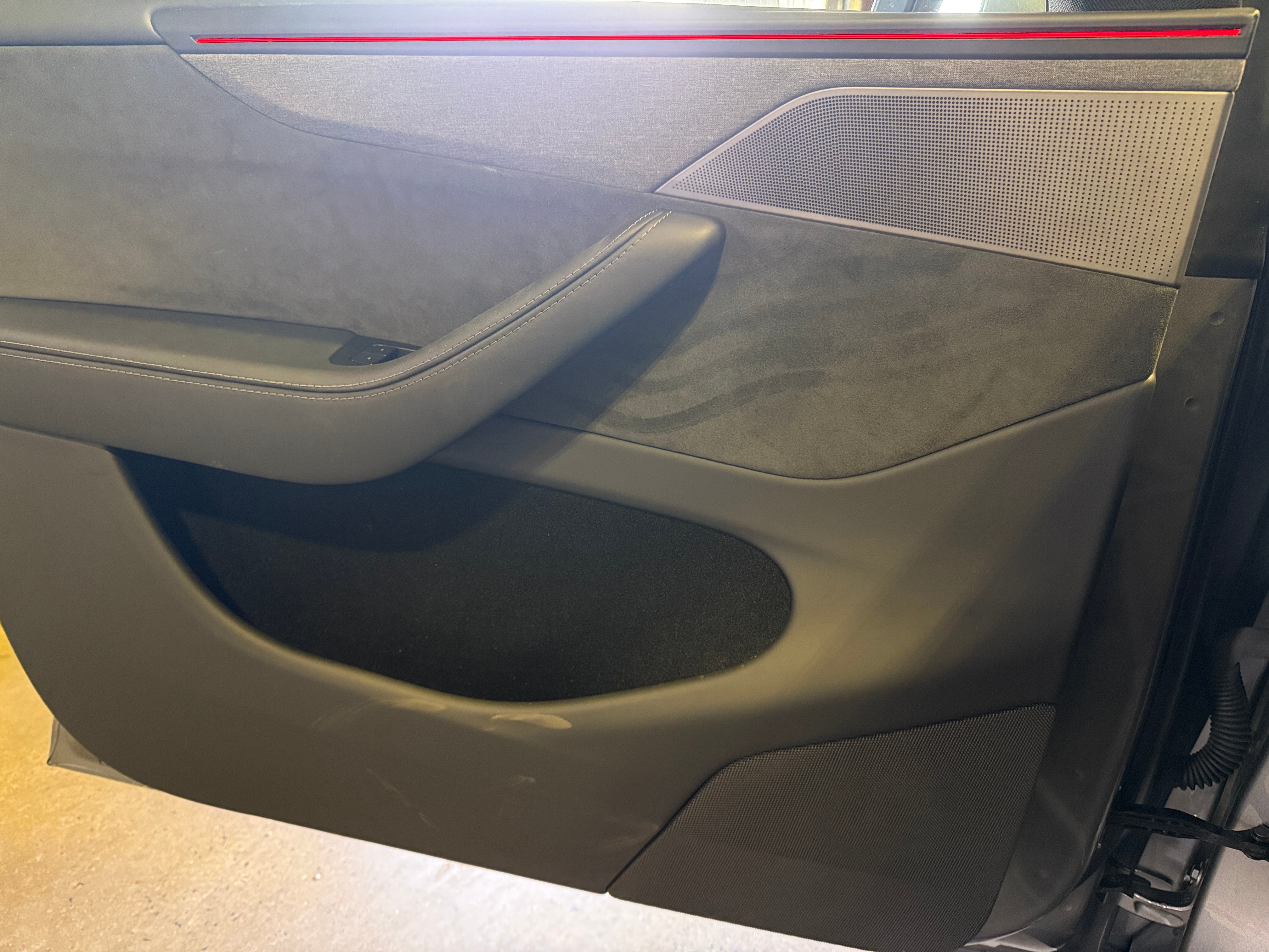 tesla model y 2026 7SAYGDED5TA431859 image tesla model y 2026 7SAYGDED5TA431859 image